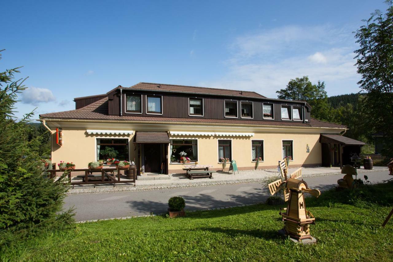 Gaststaette & Pension Waldquell Antonshohe ภายนอก รูปภาพ